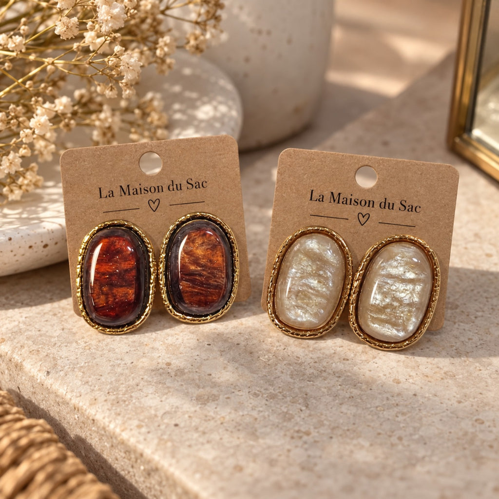 Boucles d’oreilles ovales en acier inoxydable, coloris blanc nacré et marron, La Maison du Sac
