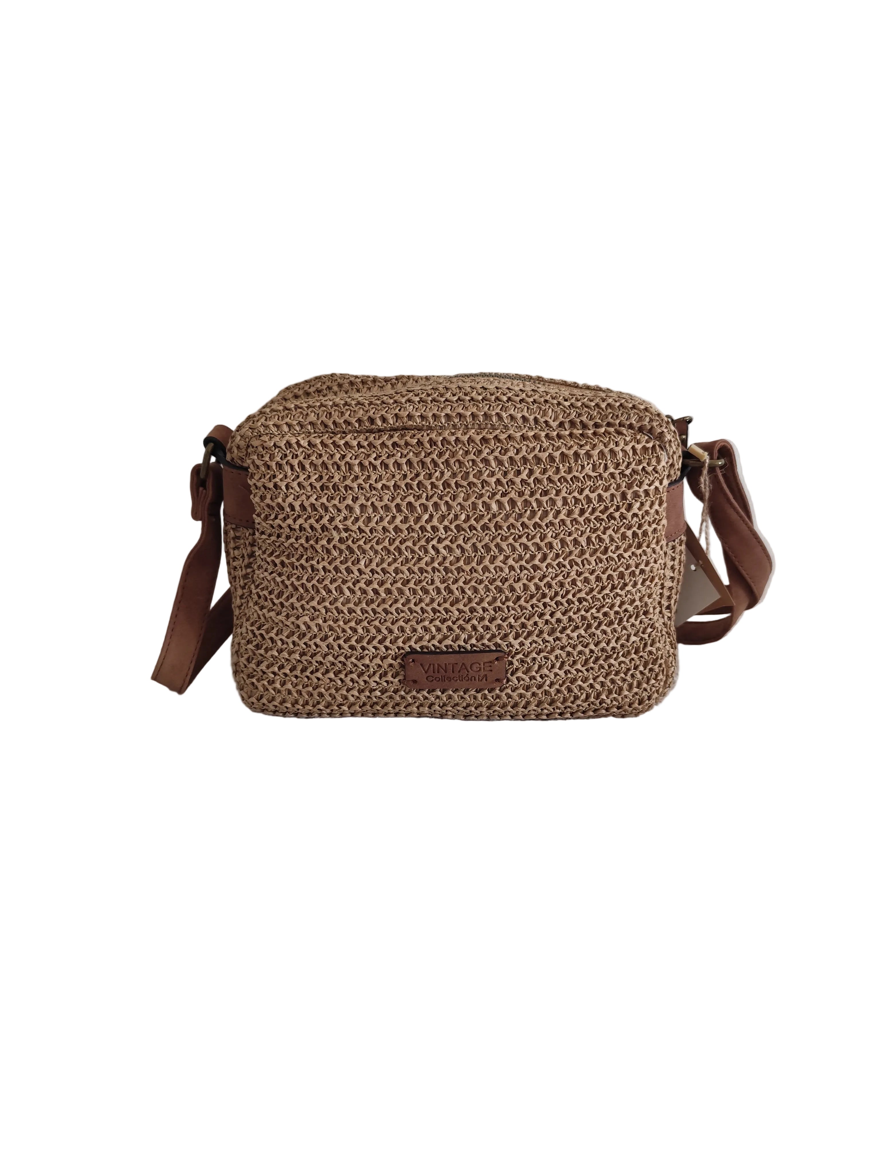 Sac bandoulière Calvi en raphia écru avec détails marron et clous décoratifs
